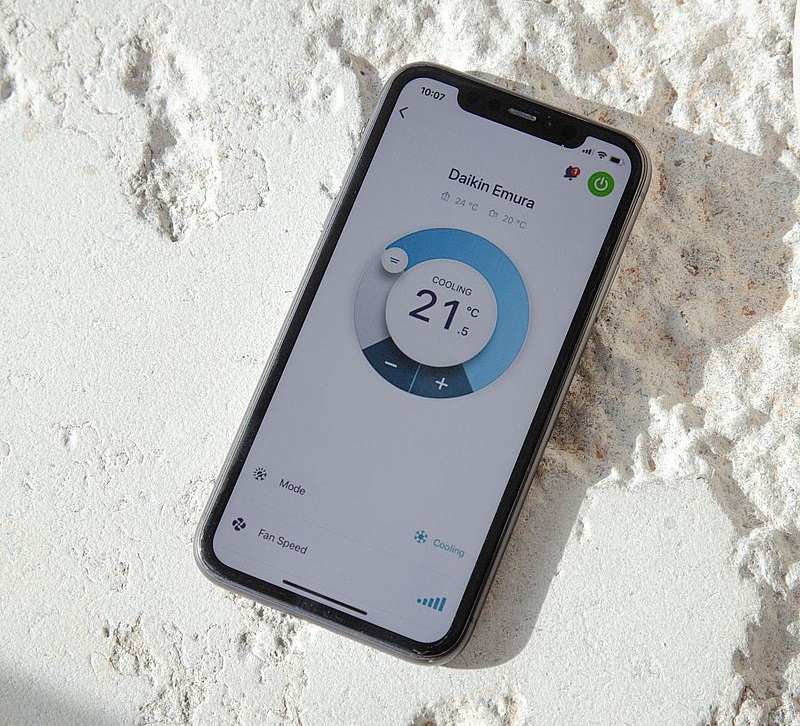 Onecta app emura.jpg